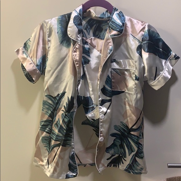 Palm Print PJs - Picture 1 of 3